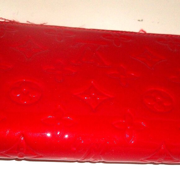 Monogrammed Red Vinyl Zip-Around CLutchWallet in Style of B=Vernis Wallet NOT LV - Picture 3 of 12